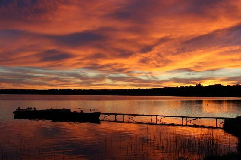 Historic Birch Lodge And Motel Trout Lake Exteriör bild